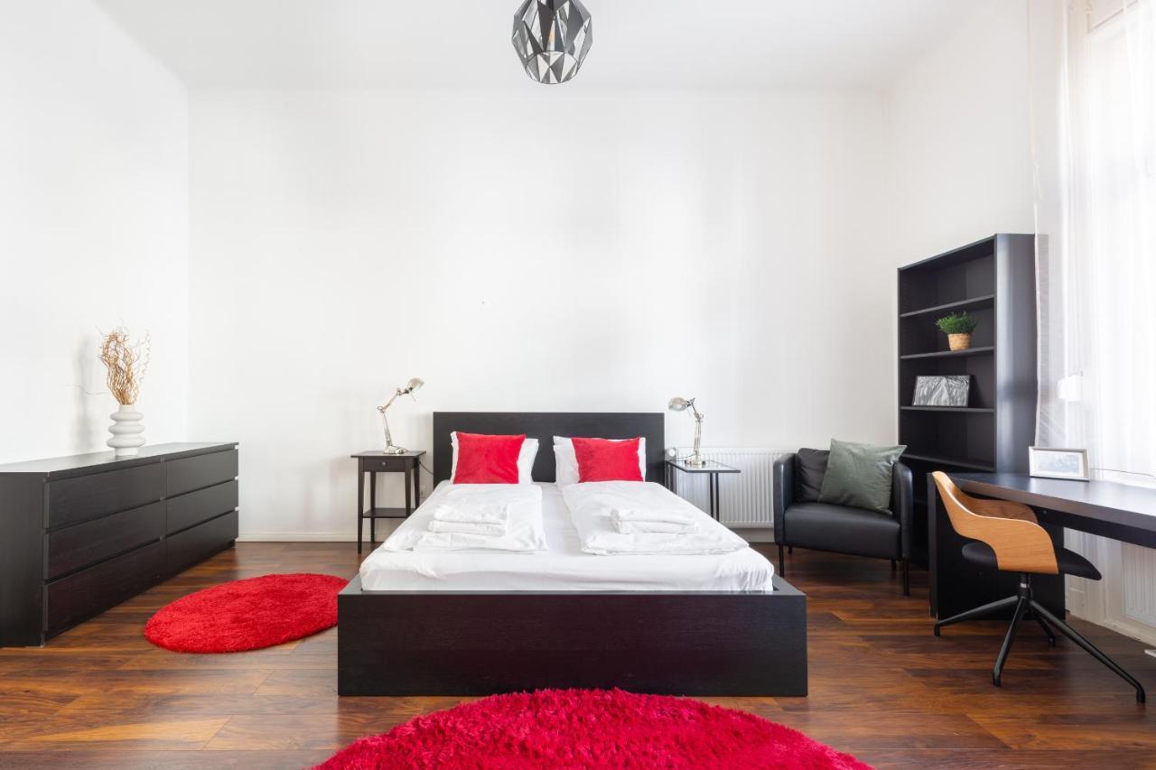 Red Dot One - New Unit In Heart Of Jewish Quarter Apartment Budapest Luaran gambar