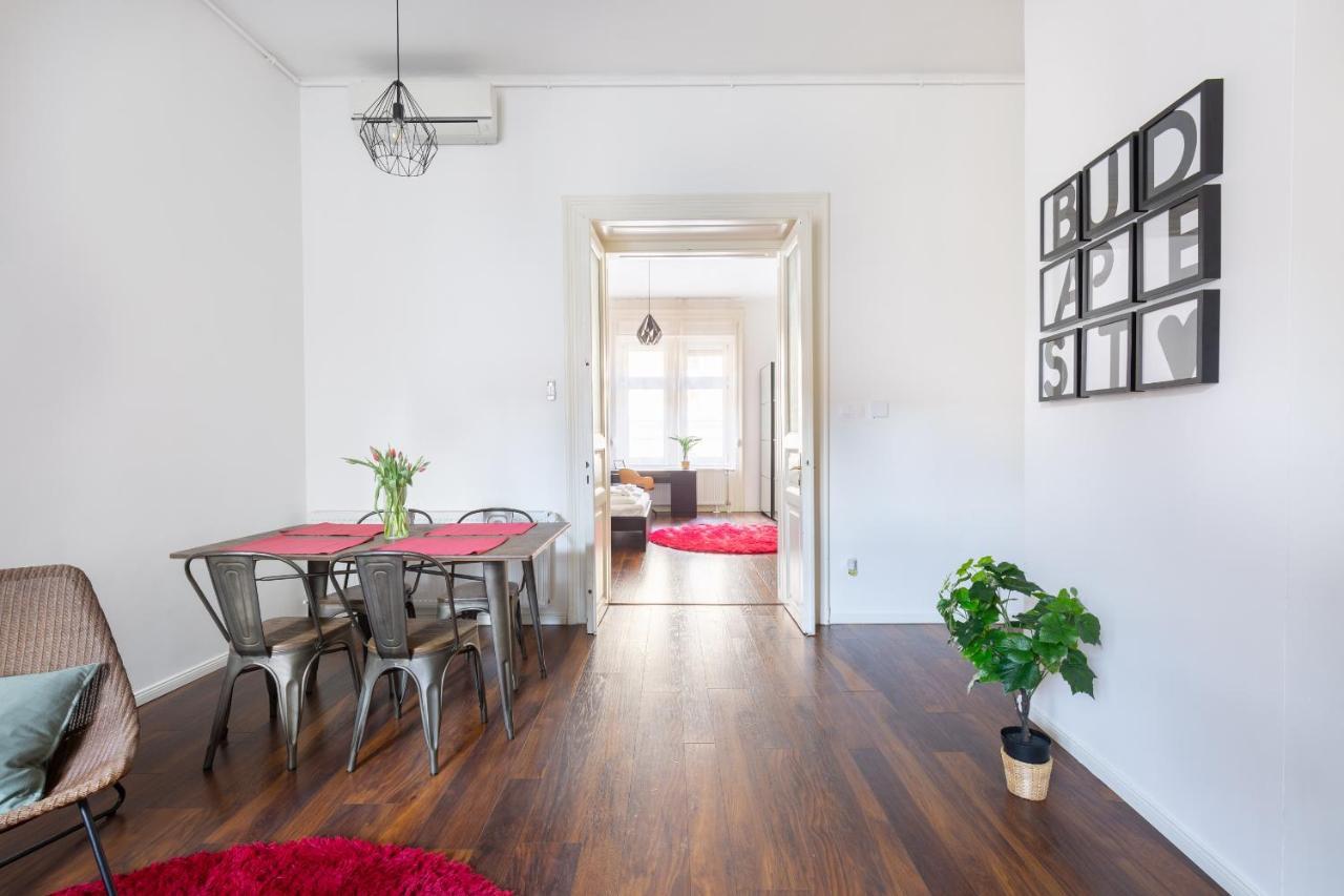 Red Dot One - New Unit In Heart Of Jewish Quarter Apartment Budapest Luaran gambar
